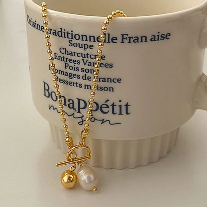 Aurea Toggle Pendant Necklace