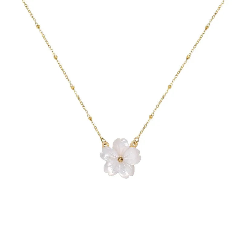 🌸 Sweet Flower Pendant Necklace
